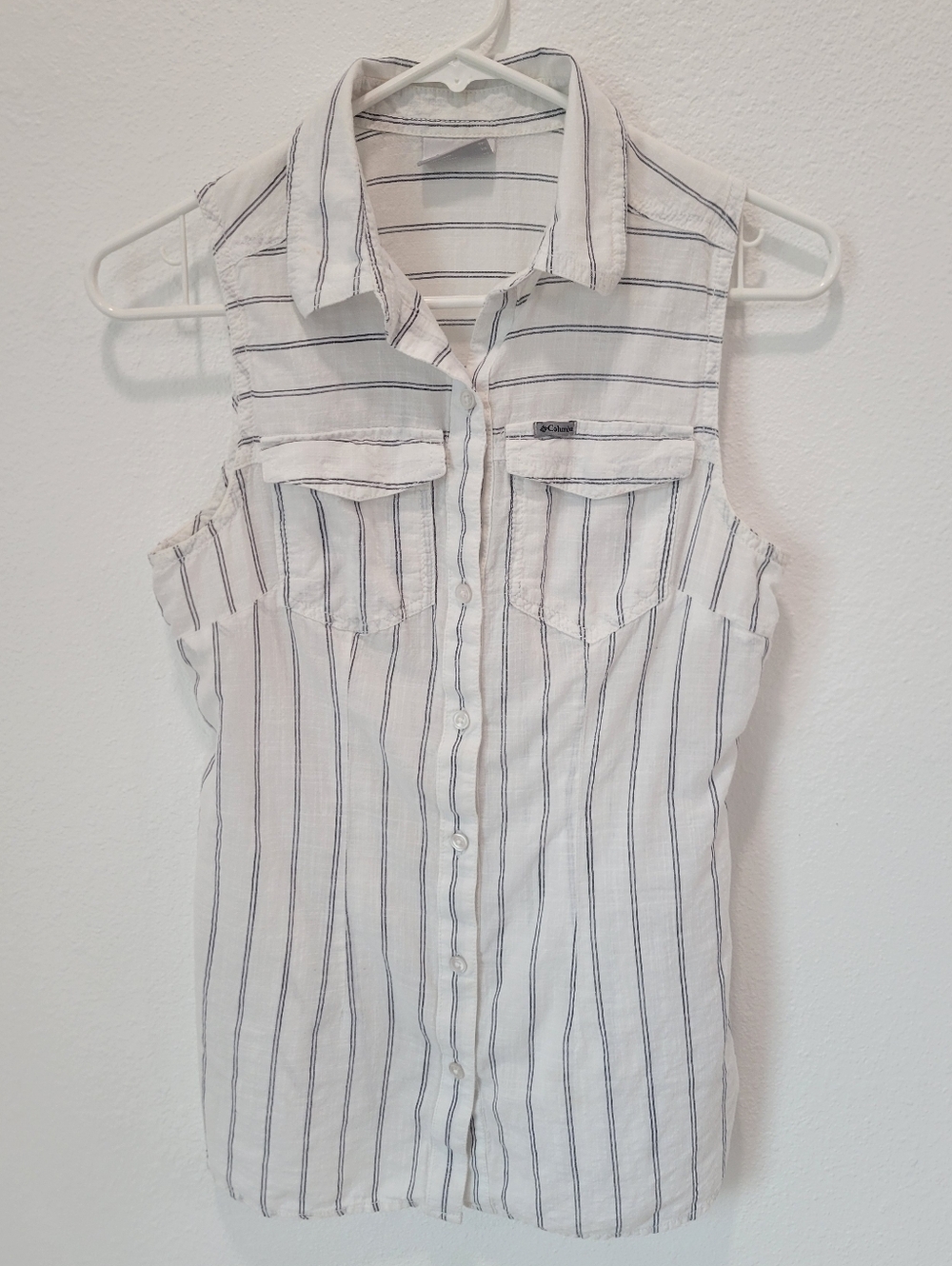 Columbia Sportswear Sleeveless Button Up Shirt XS White Gray Striped